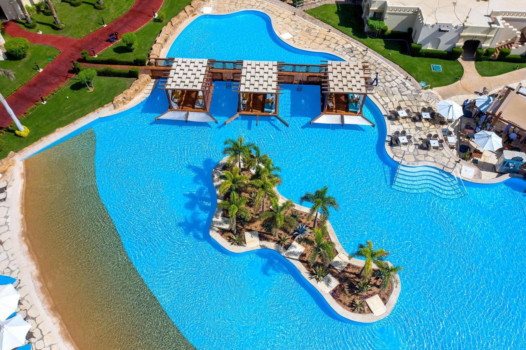 Rixos Sharm El Sheikh - Adults Only 18 Plus - Free Jennifer Lopez Concert Access July 4Th Esterno foto Aerial view of the pool at the hotel