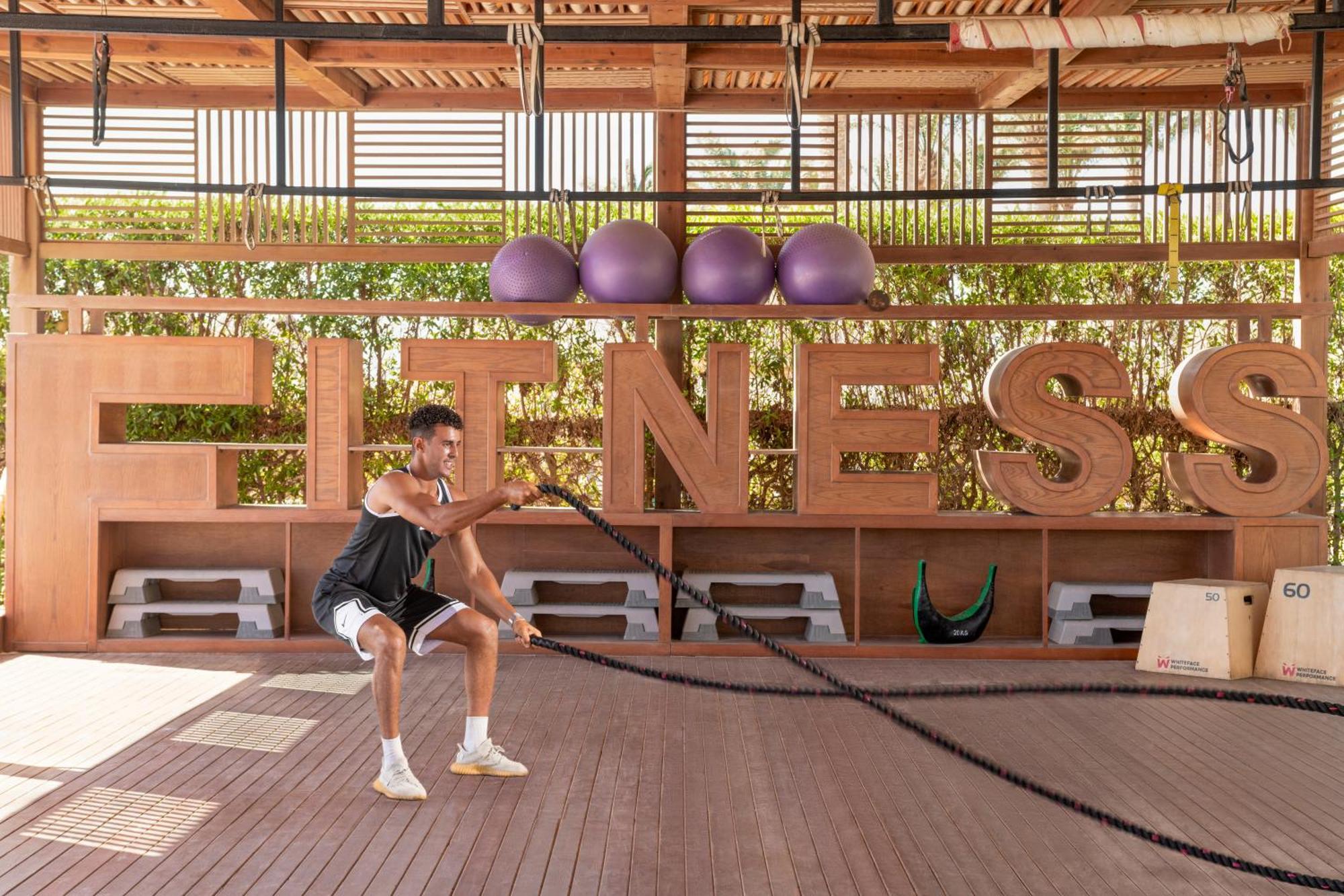 Rixos Sharm El Sheikh - Adults Only 18 Plus - Free Jennifer Lopez Concert Access July 4Th Esterno foto The Fitness Center at the Hard Rock Hotel