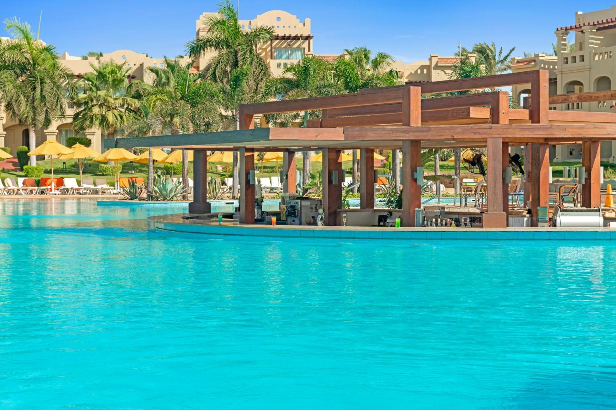 Rixos Sharm El Sheikh - Adults Only 18 Plus - Free Jennifer Lopez Concert Access July 4Th Esterno foto The swimming pool at the resort