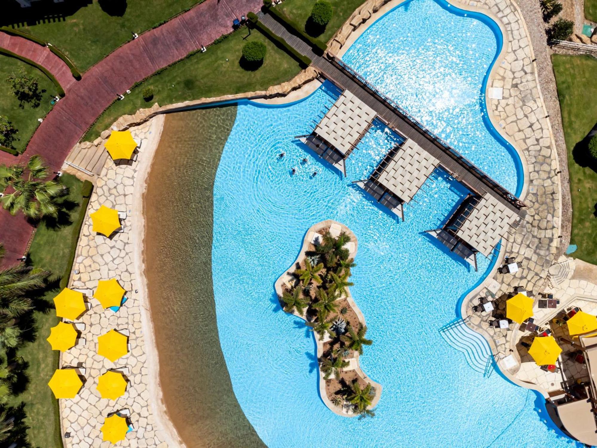 Rixos Sharm El Sheikh - Adults Only 18 Plus - Free Jennifer Lopez Concert Access July 4Th Esterno foto Aerial view of the pool